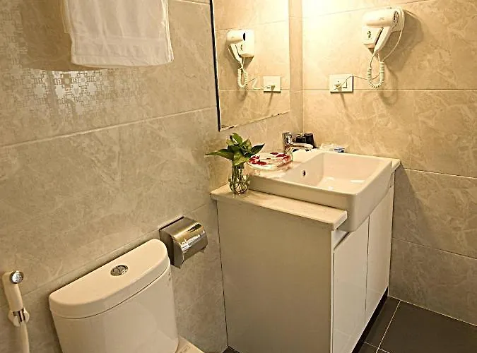 Tung Luxury Hotel Ha Long